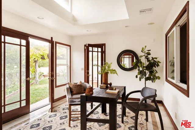 $1,680,000 | 2617 Sleepy Hollow Place, Glendale, CA 91206