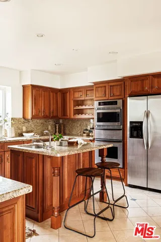 $1,680,000 | 2617 Sleepy Hollow Place, Glendale, CA 91206