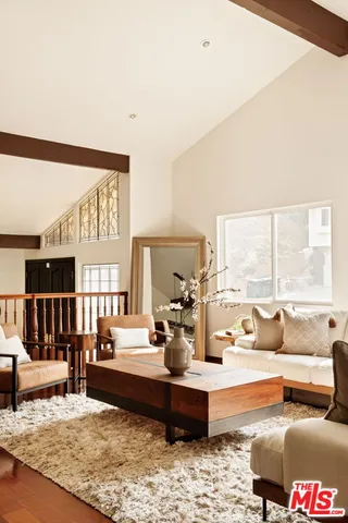 $1,680,000 | 2617 Sleepy Hollow Place, Glendale, CA 91206