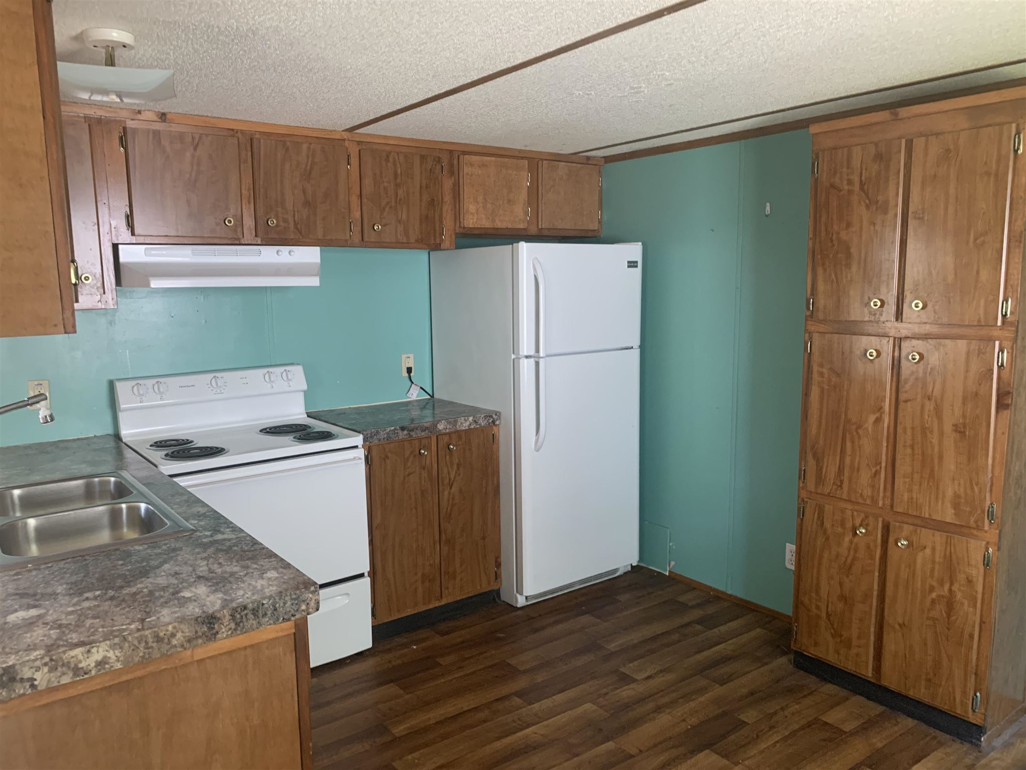 143 Pineland Park Road Milton, NH 03851 - Photo 3 of 7 Gallery Image 3