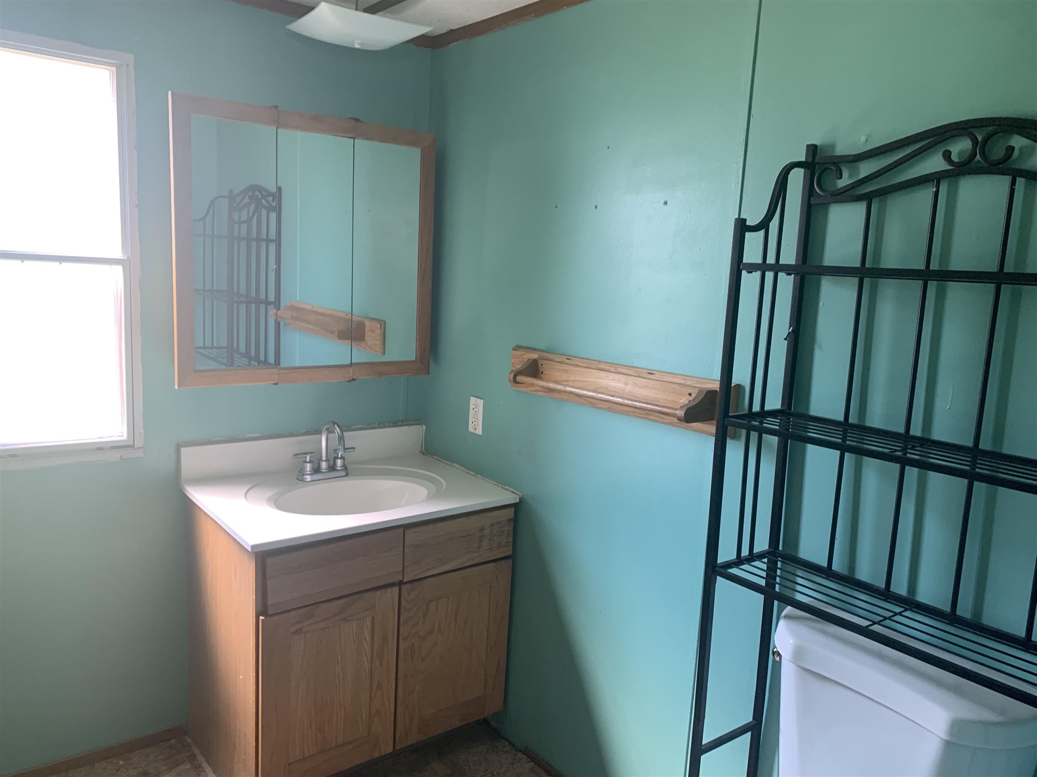 143 Pineland Park Road Milton, NH 03851 - Photo 6 of 7 Gallery Image 6