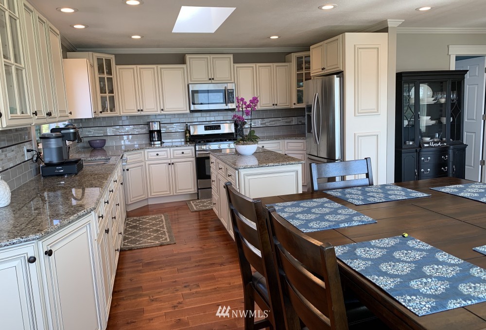 17036 Olympic View Road Northwest Silverdale, WA 98383 - Photo 14 of 30 Gallery Image 14