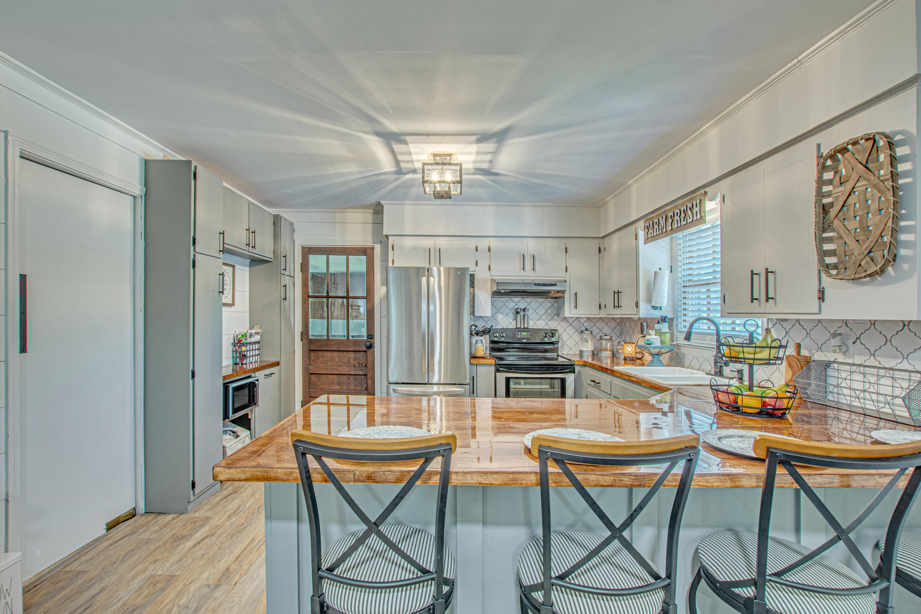 402 Broughton Road Moncks Corner, SC 29461 - Photo 11 of 49 27