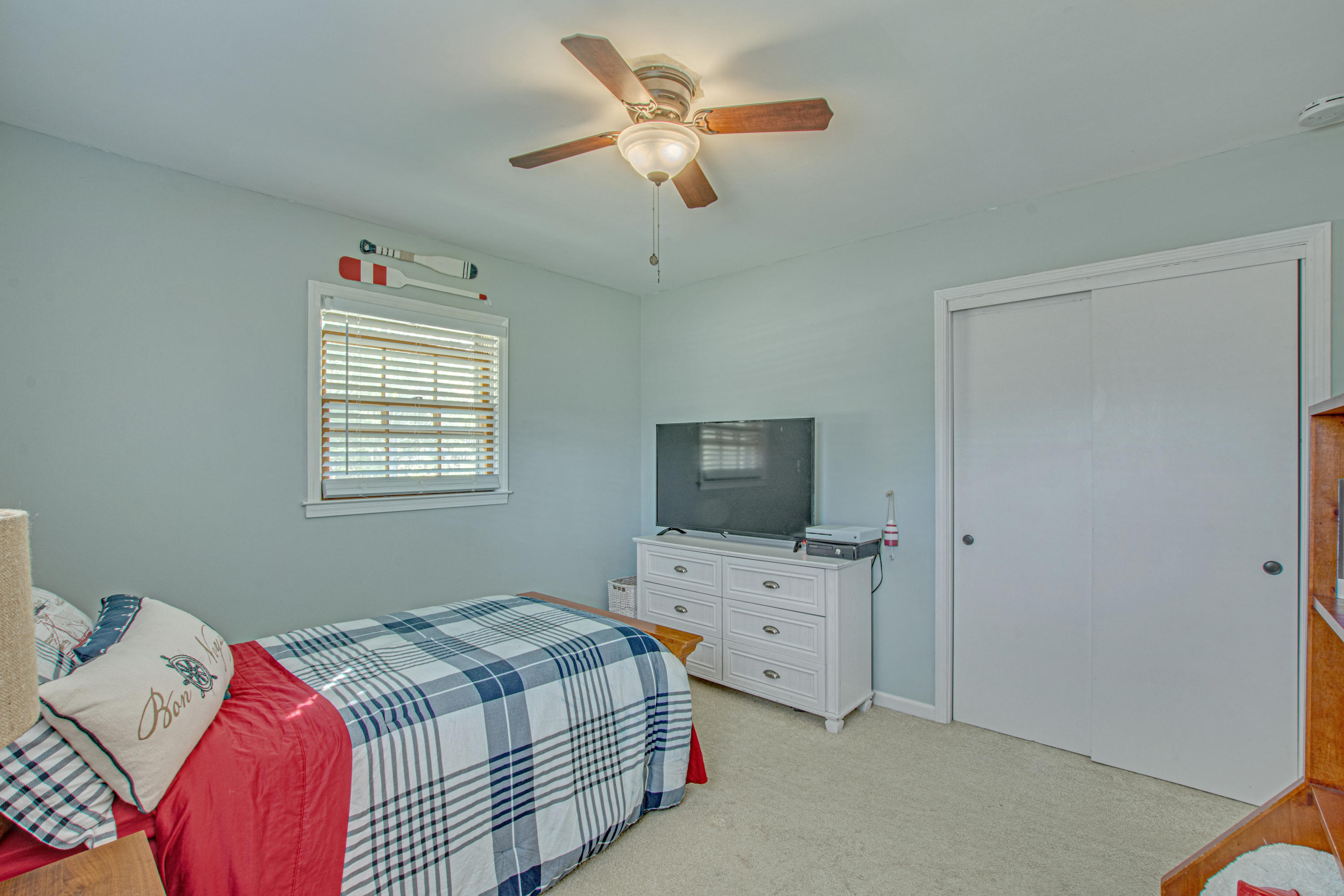 402 Broughton Road Moncks Corner, SC 29461 - Photo 38 of 49 6