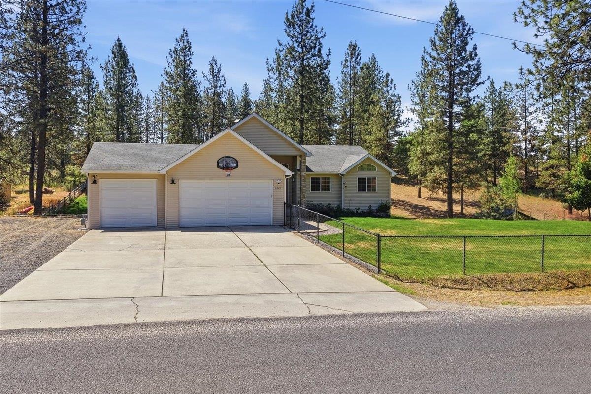 5861 Jergens Road Nine Mile Falls, WA 99026 - Photo 1 of 48