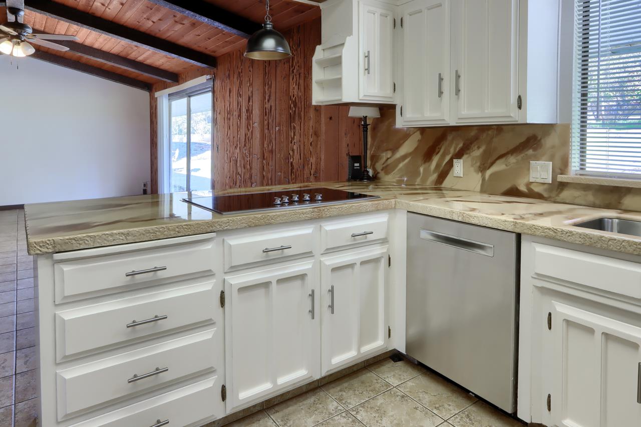 31729 Cherokee Road Coarsegold, CA 93614 - Photo 17 of 68 Gallery Image 17