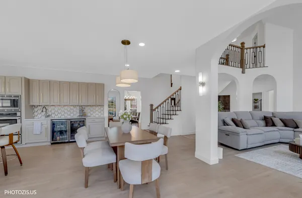 $799,900 | 3517 Oakleaf Lane, Crystal Lake, IL 60012