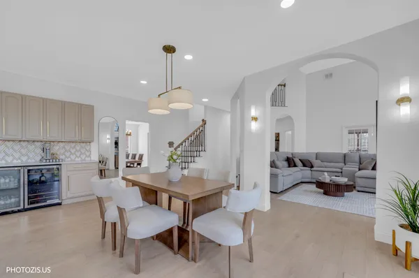 $799,900 | 3517 Oakleaf Lane, Crystal Lake, IL 60012