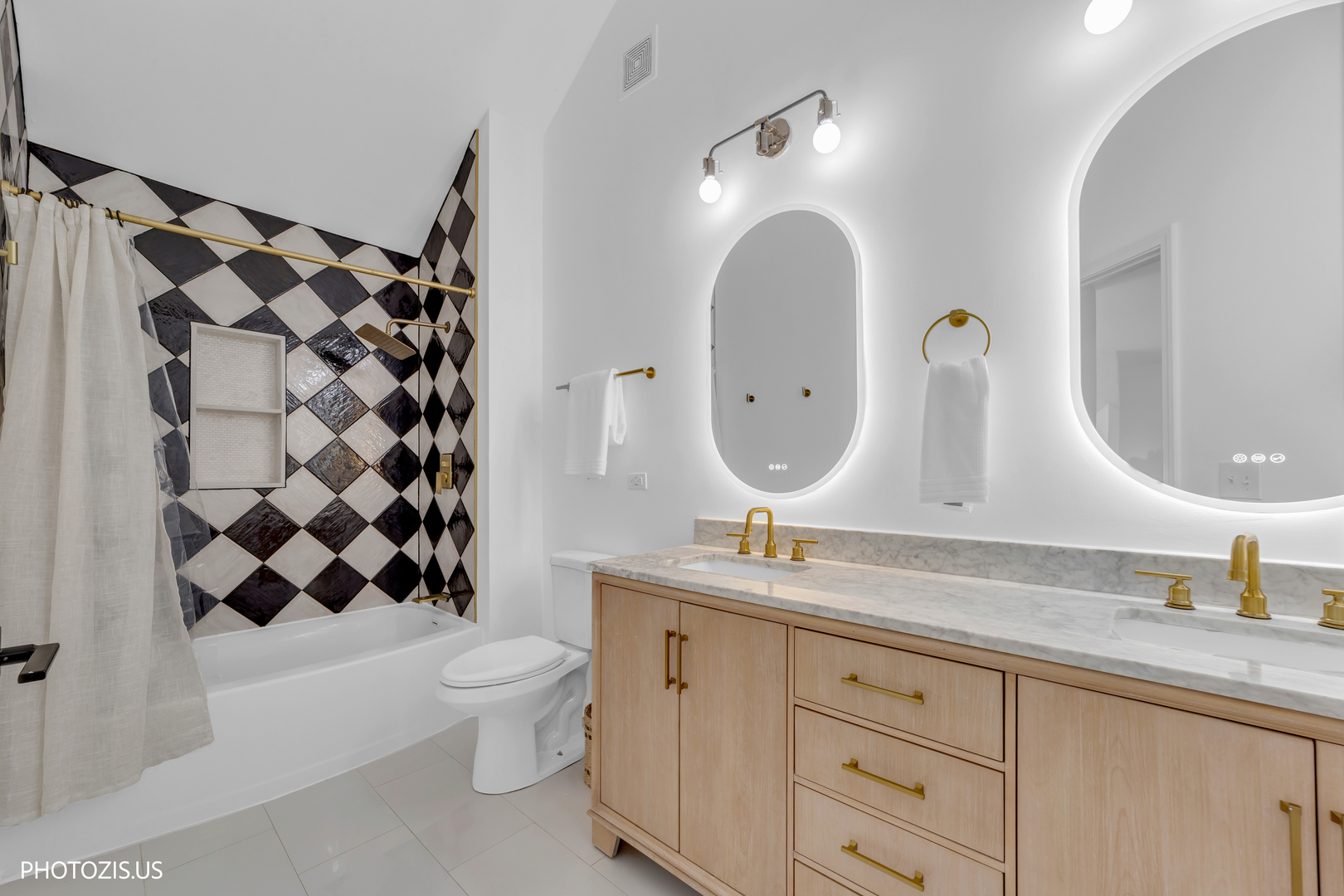 3517 Oakleaf Lane Crystal Lake, IL 60012 - Photo 32 of 76