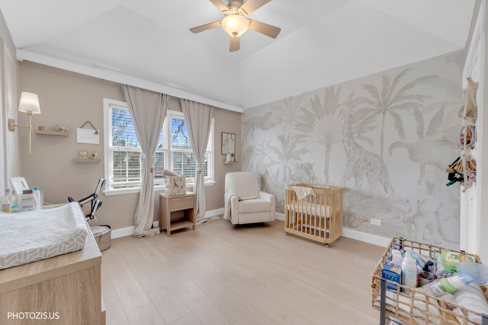 3517 Oakleaf Lane Crystal Lake, IL 60012 - Photo 38 of 76 a living room with furniture and a flat screen tv