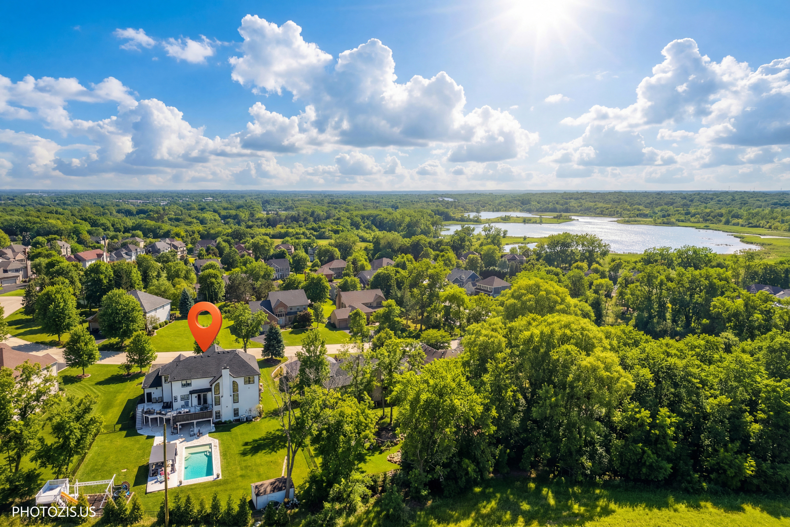 3517 Oakleaf Lane Crystal Lake, IL 60012 - Photo 63 of 76 a view of a city