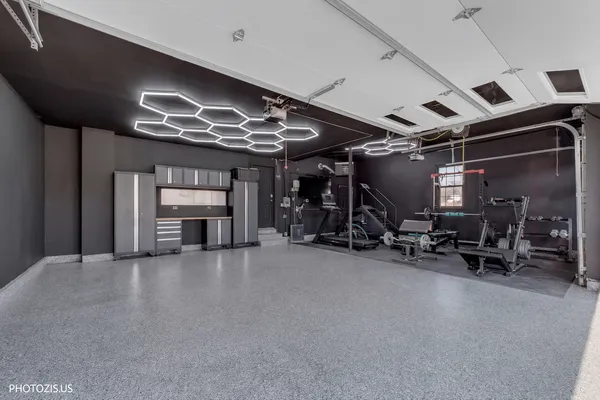 $799,900 | 3517 Oakleaf Lane, Crystal Lake, IL 60012