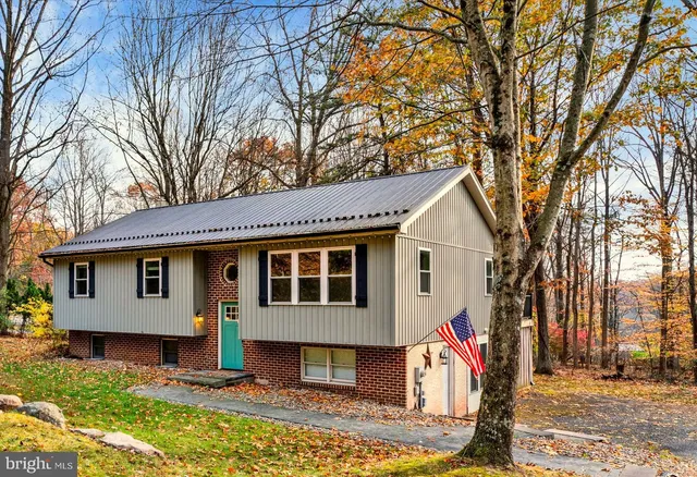 $339,000 | 297 Oakbrook Drive, Birdsboro, PA 19508