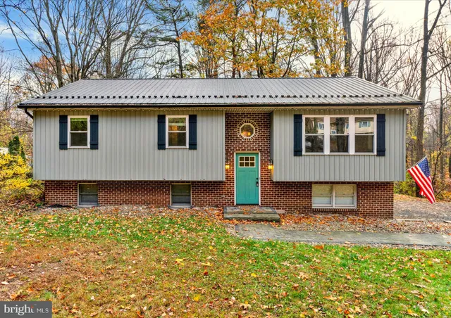$339,000 | 297 Oakbrook Drive, Birdsboro, PA 19508
