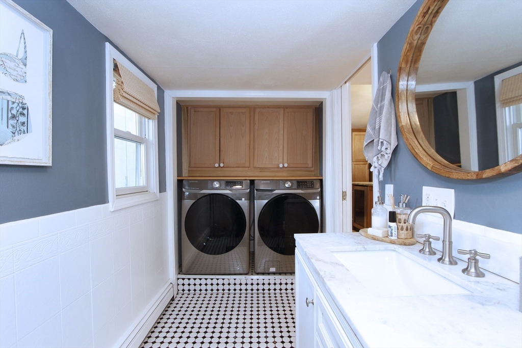22 Maple Street Wareham, MA 02532 - Photo 30 of 40
