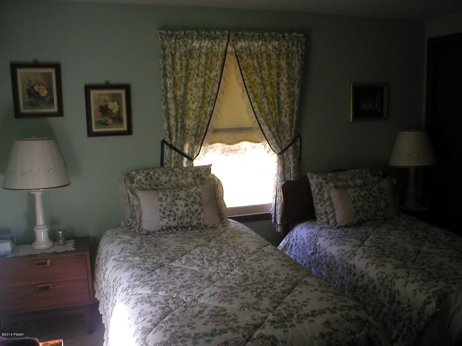 396 Little Walker Road Shohola, PA 18458 - Photo 36 of 50