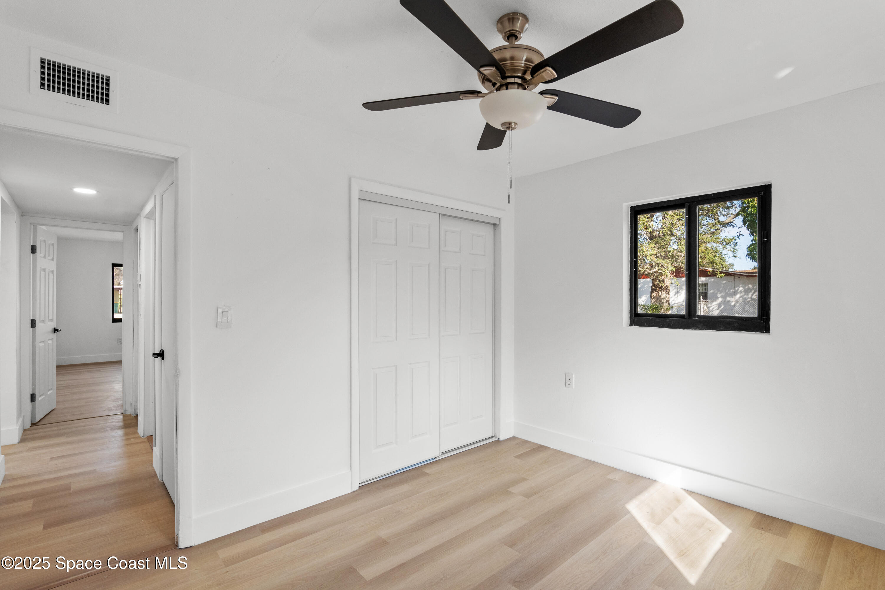 607 Roberts Street Melbourne, FL 32901 - Photo 9 of 11 P1004766