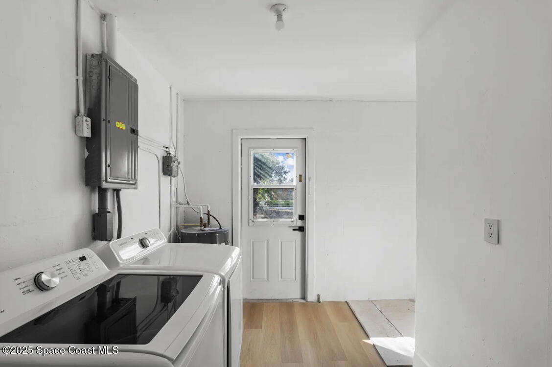 607 Roberts Street Melbourne, FL 32901 - Photo 10 of 11 Screenshot 2025-02-14 at 1.27.43PM
