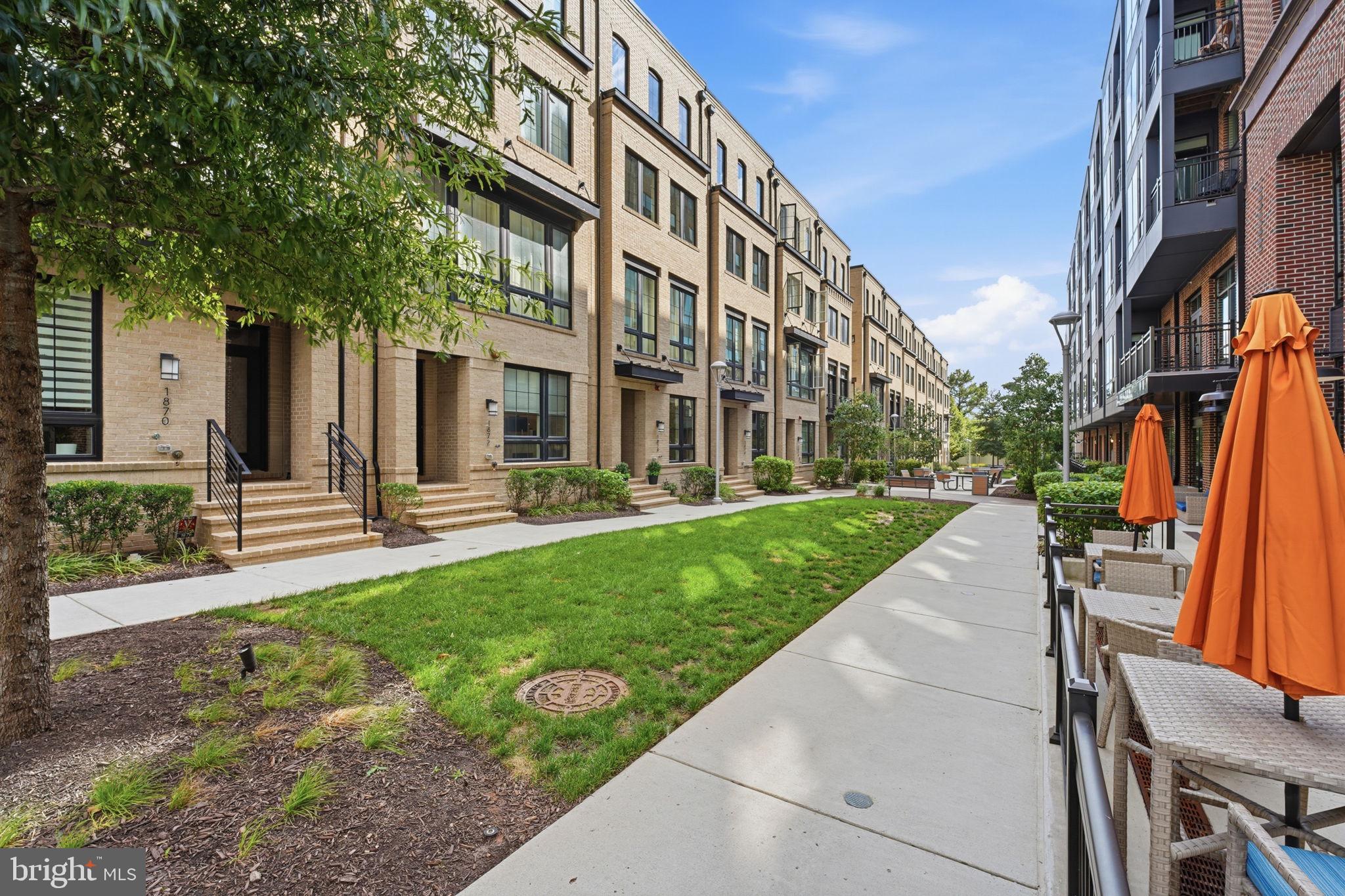 1874 Easterly Road Reston, VA 20190 - Photo 60 of 89 Gallery Image 60