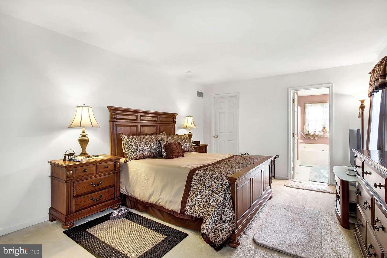 3305 Lewisberry Road York, PA 17404 - Photo 14 of 27 Gallery Image 14