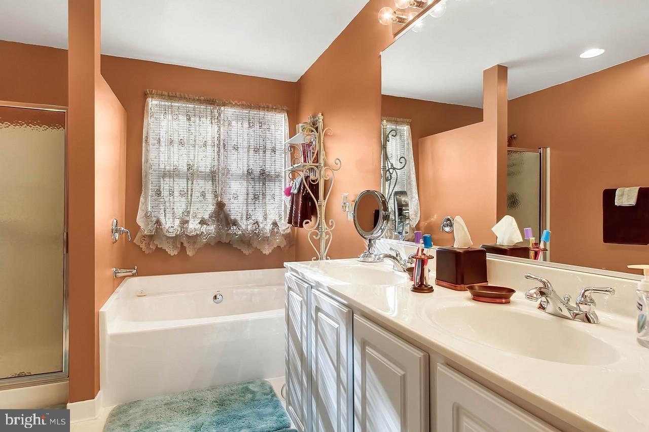3305 Lewisberry Road York, PA 17404 - Photo 16 of 27 Gallery Image 16
