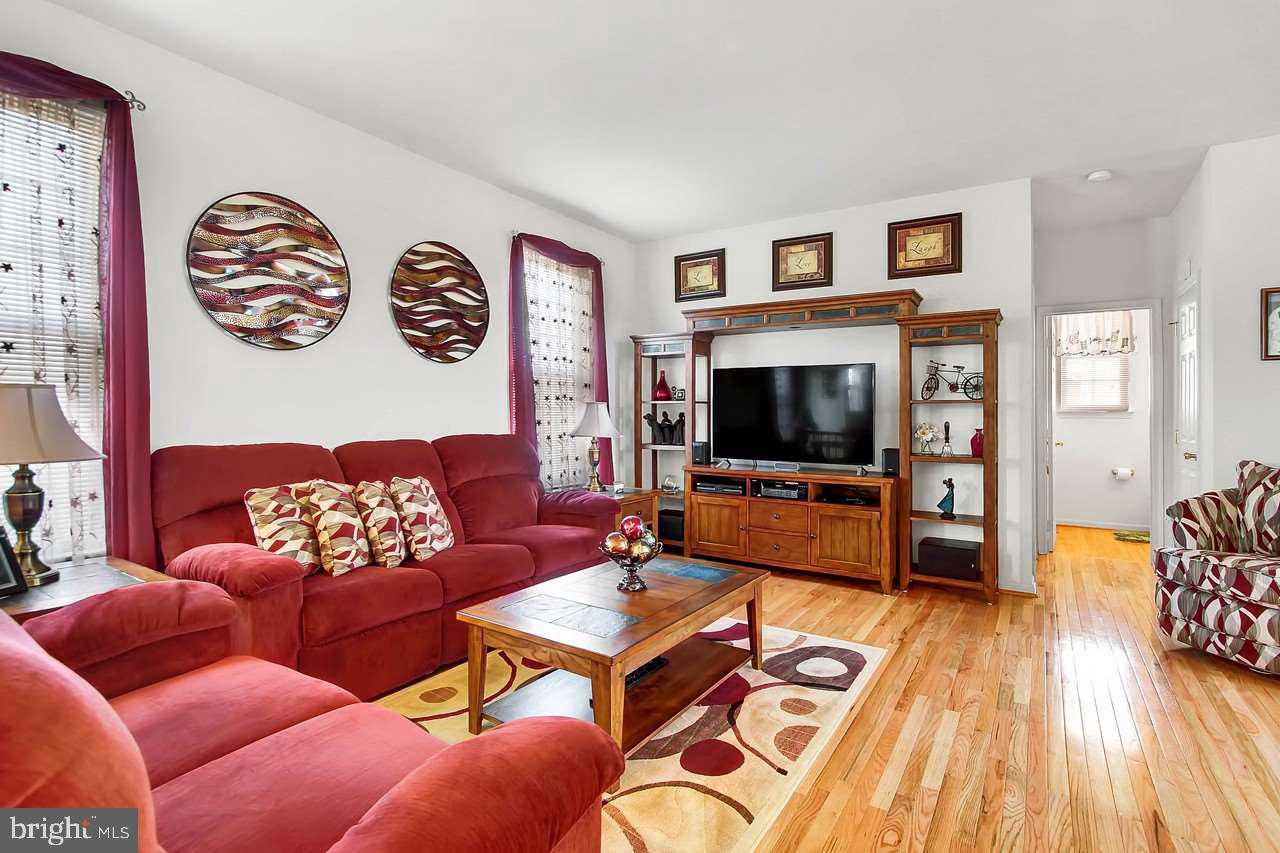 3305 Lewisberry Road York, PA 17404 - Photo 4 of 27 Gallery Image 4