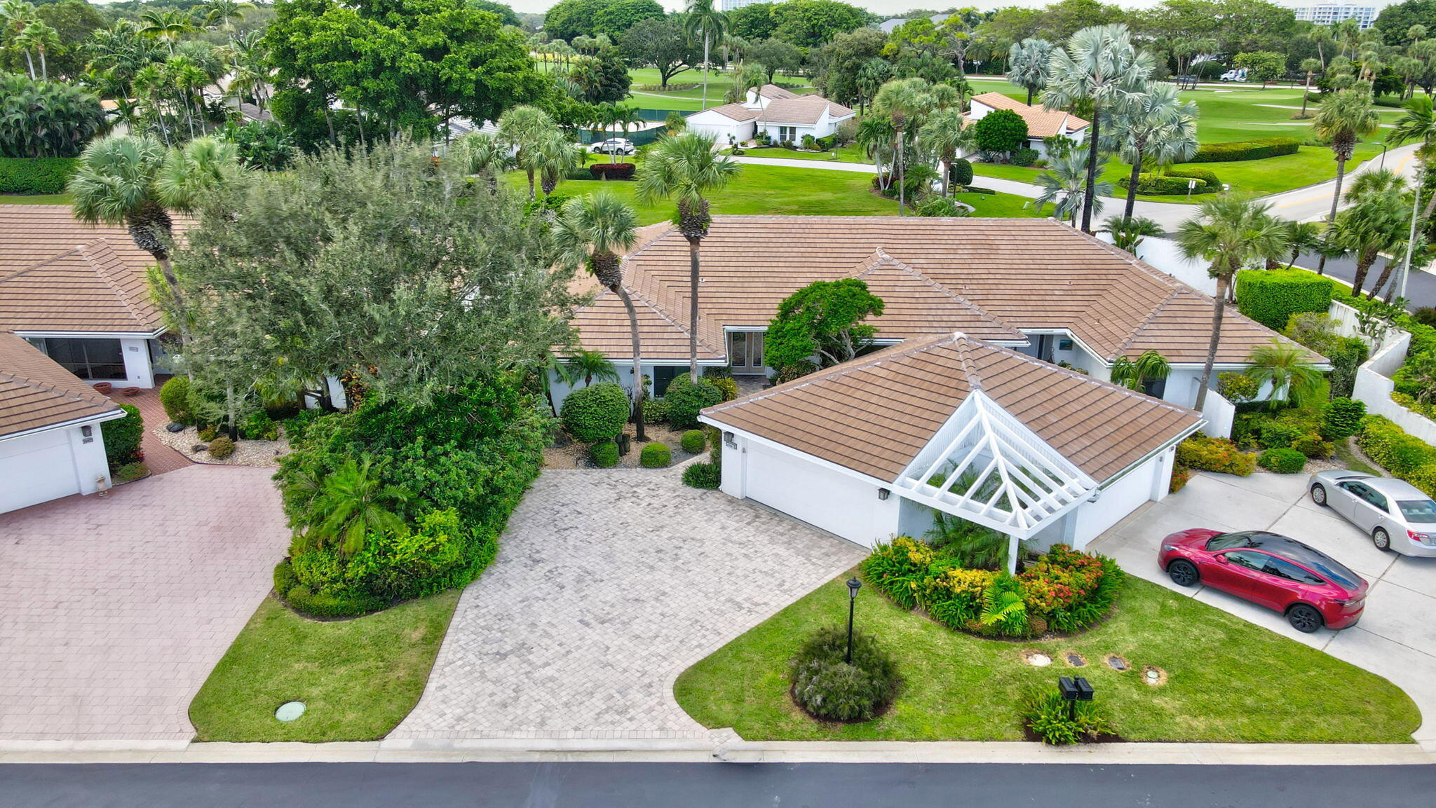 20485 Linksview Way Boca Raton, FL 33434 - Photo 4 of 40 4-web-or-mls-DJI_0540_1_2_3_4