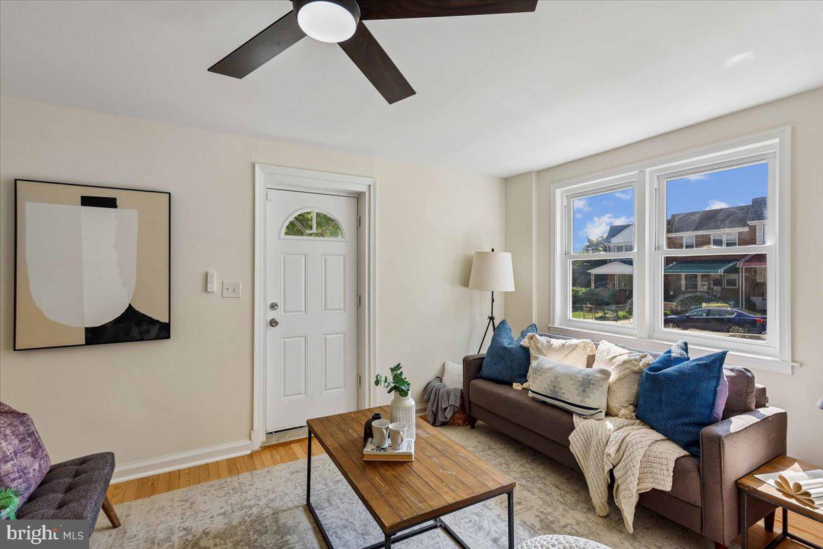 4266 Rokeby Road Baltimore, MD 21229 - Photo 6 of 27 Gallery Image 6
