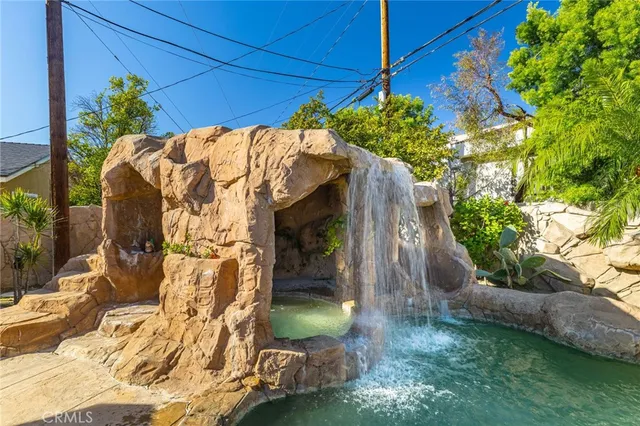 a view of a small garden