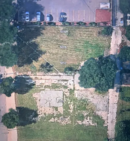 $300,000 | 5721 South State Street, Chicago, IL 60621