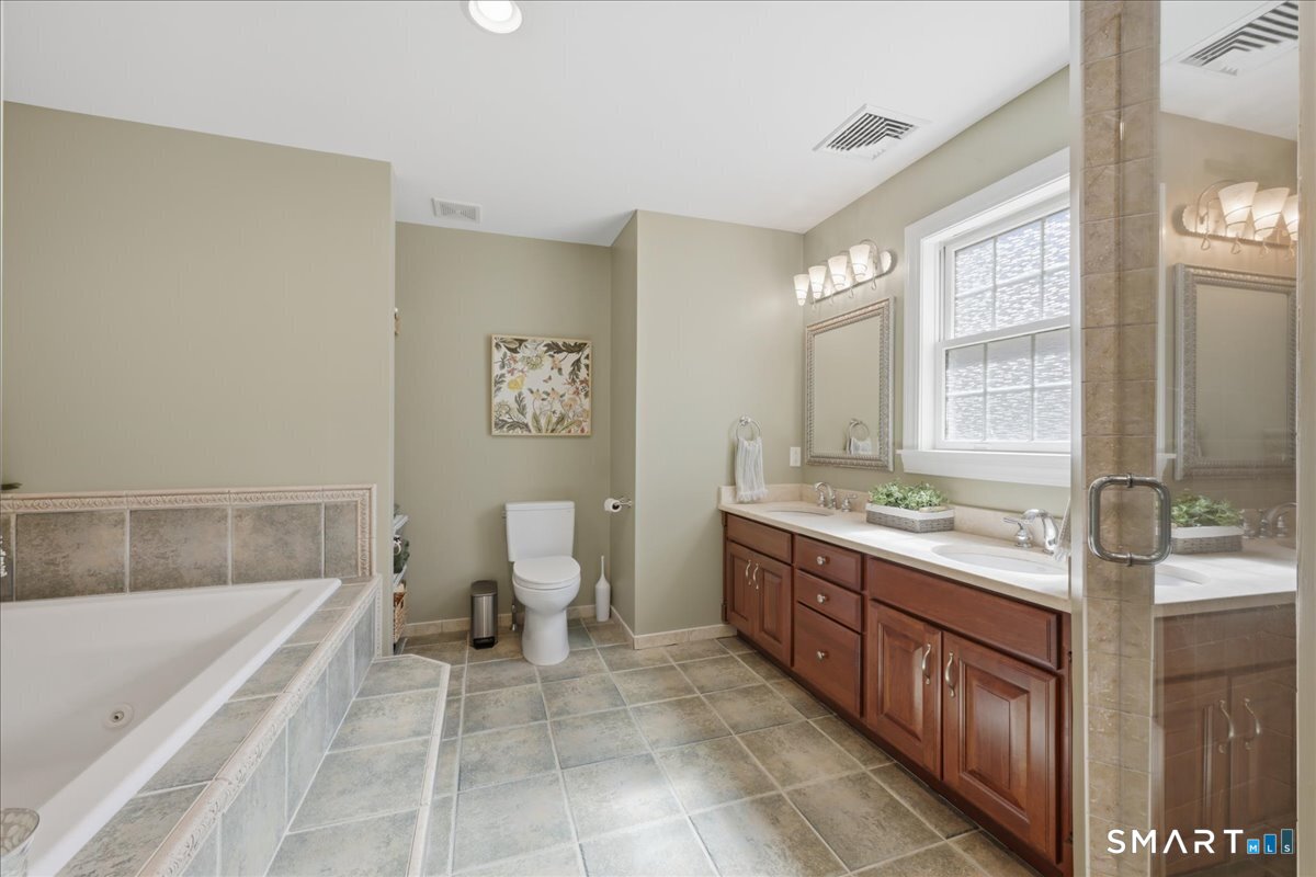 57 Forsyth Road Salem, CT 06420 - Photo 20 of 40
