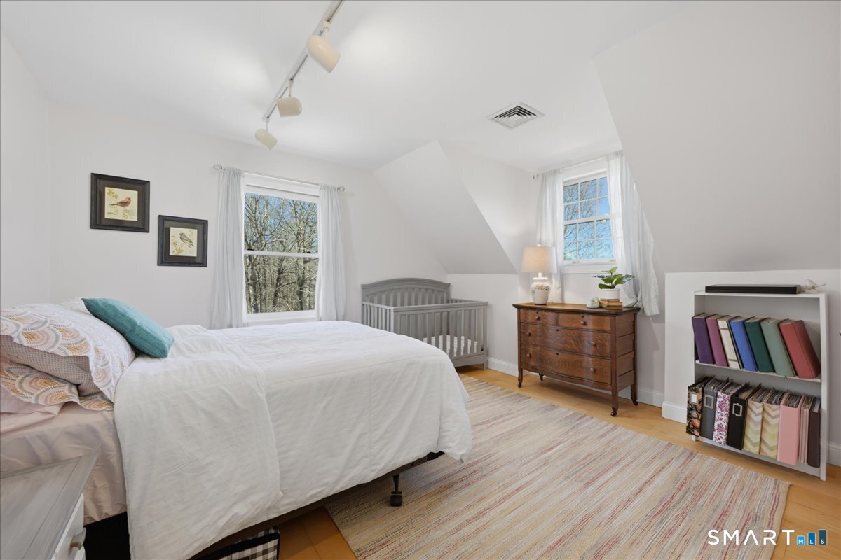 57 Forsyth Road Salem, CT 06420 - Photo 24 of 40