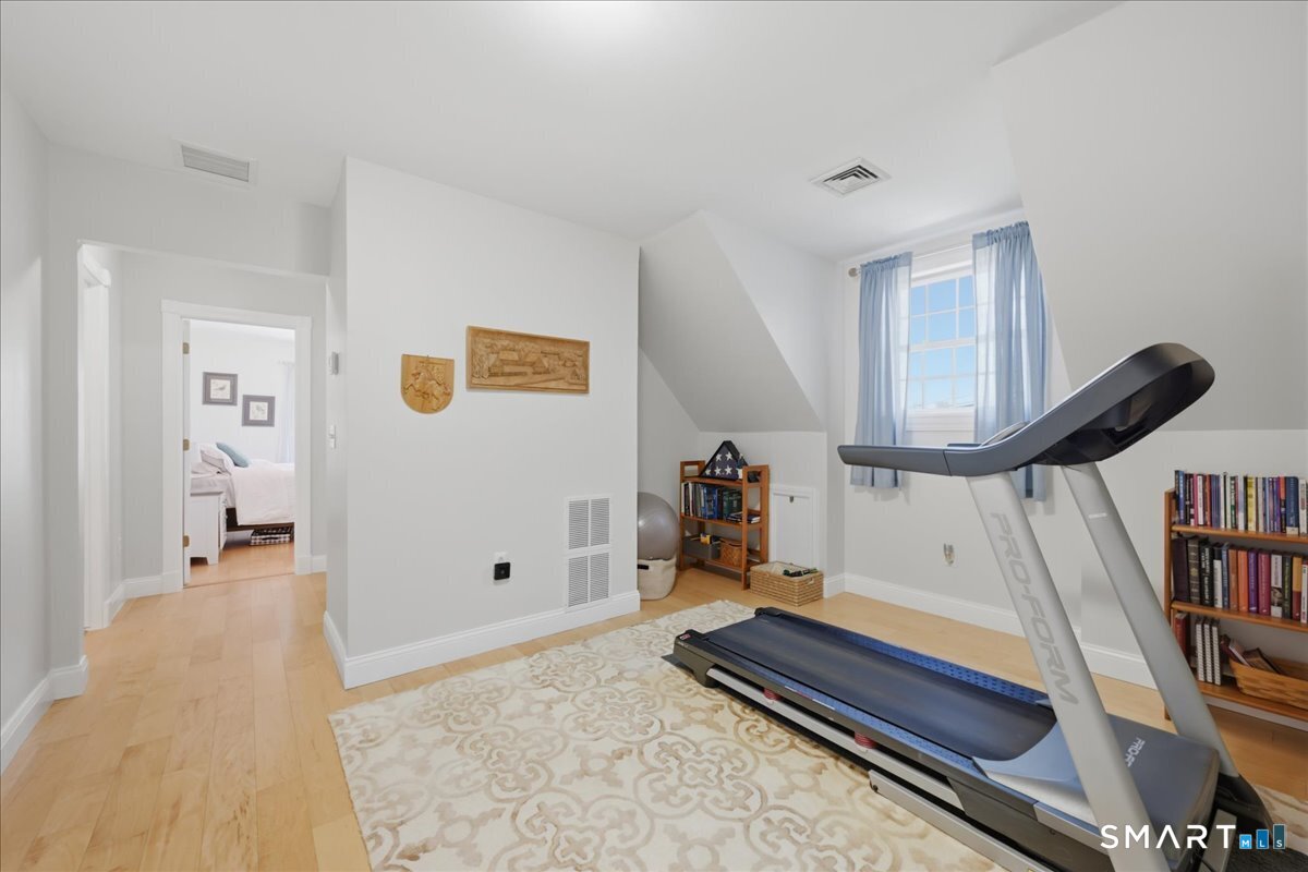57 Forsyth Road Salem, CT 06420 - Photo 25 of 40