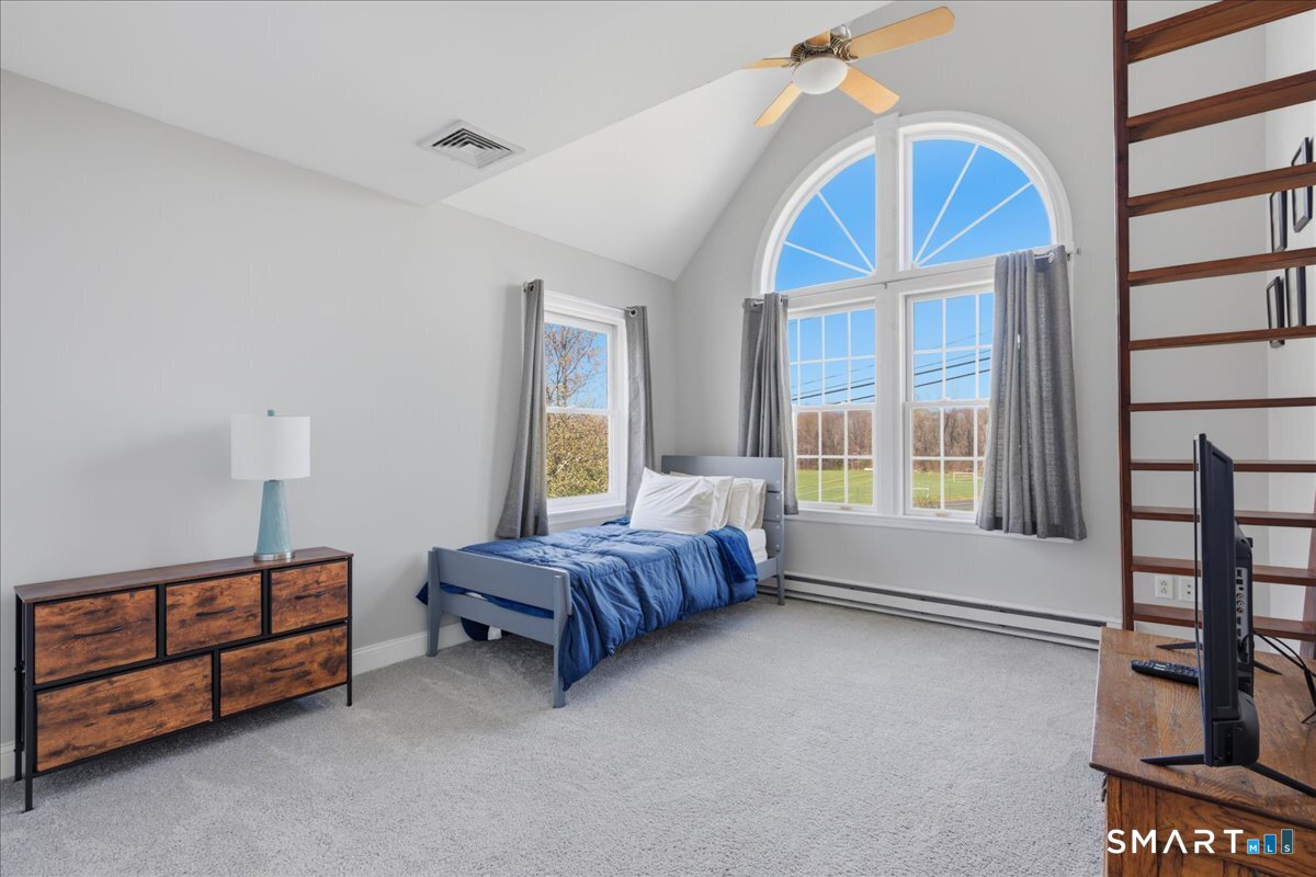 57 Forsyth Road Salem, CT 06420 - Photo 27 of 40