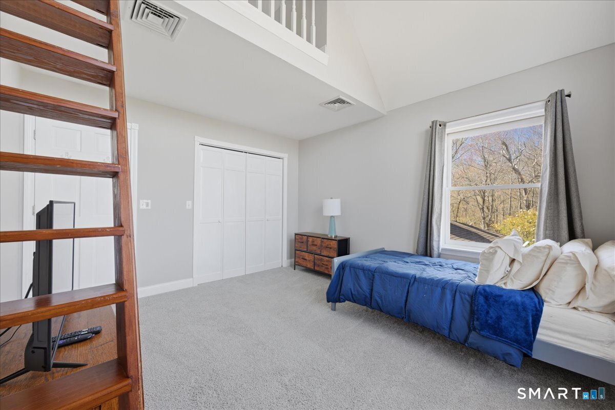 57 Forsyth Road Salem, CT 06420 - Photo 28 of 40