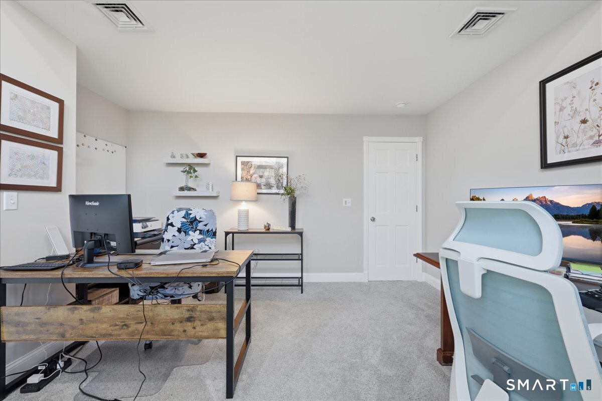 57 Forsyth Road Salem, CT 06420 - Photo 33 of 40
