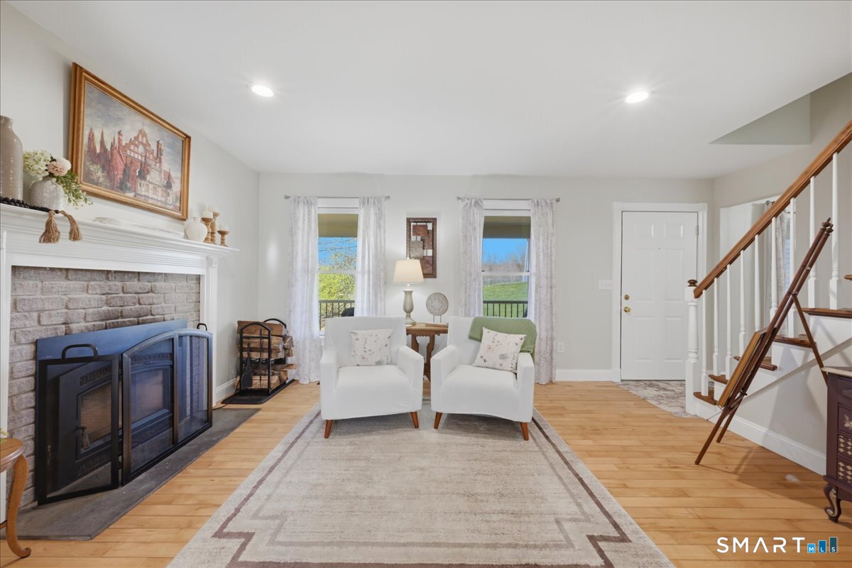 57 Forsyth Road Salem, CT 06420 - Photo 6 of 40