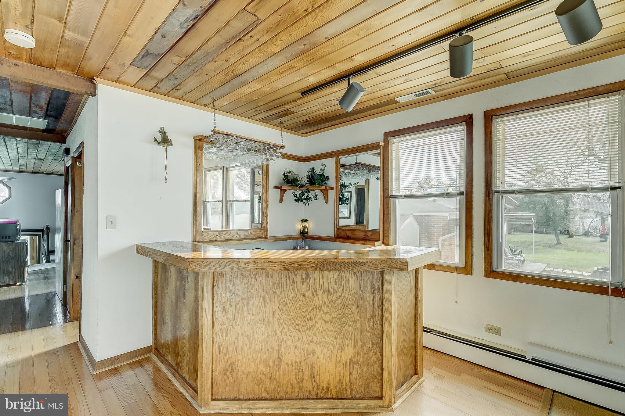 612 Oakdean Road Baltimore, MD 21220 - Photo 11 of 37