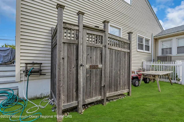 $6,500 | 228 North Ocean Avenue, Sea Bright, NJ 07760