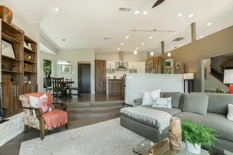 $1,095,000 | 5904 Spartan Cove, Austin, TX 78759