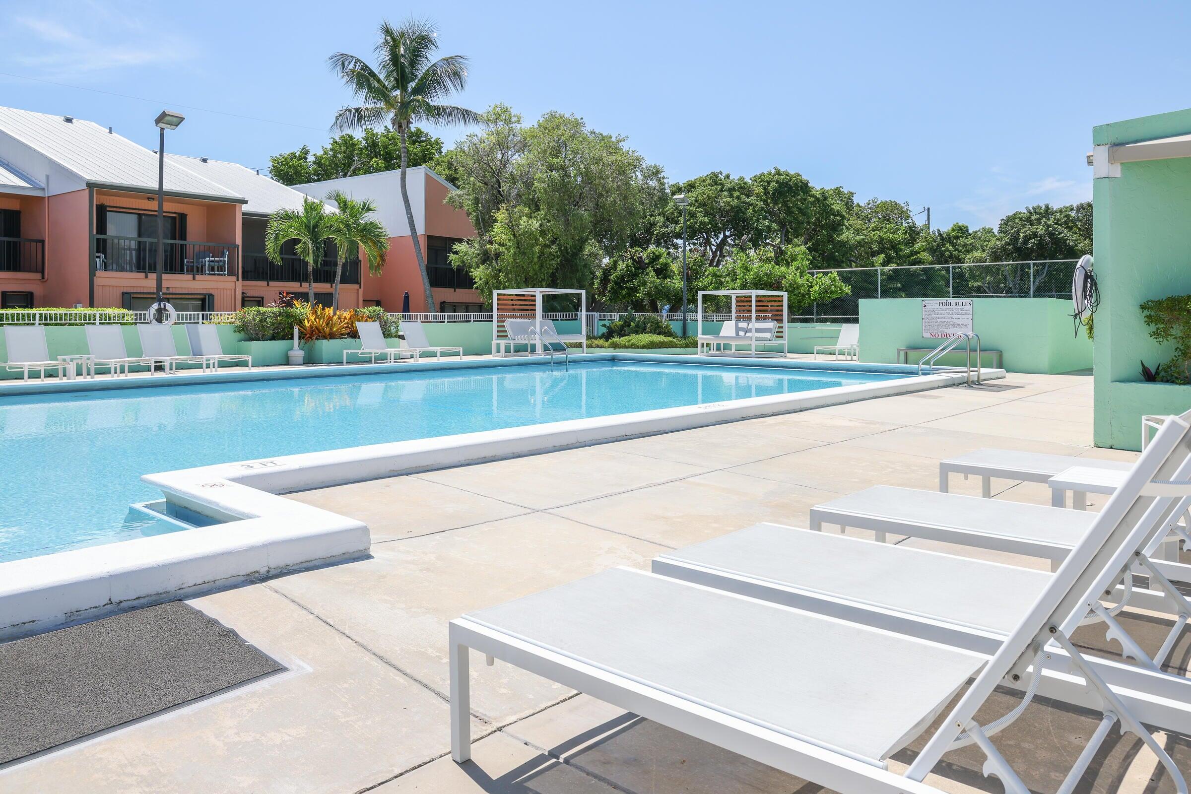 98302 Windward Avenue Key Largo, FL 33037 - Photo 23 of 35