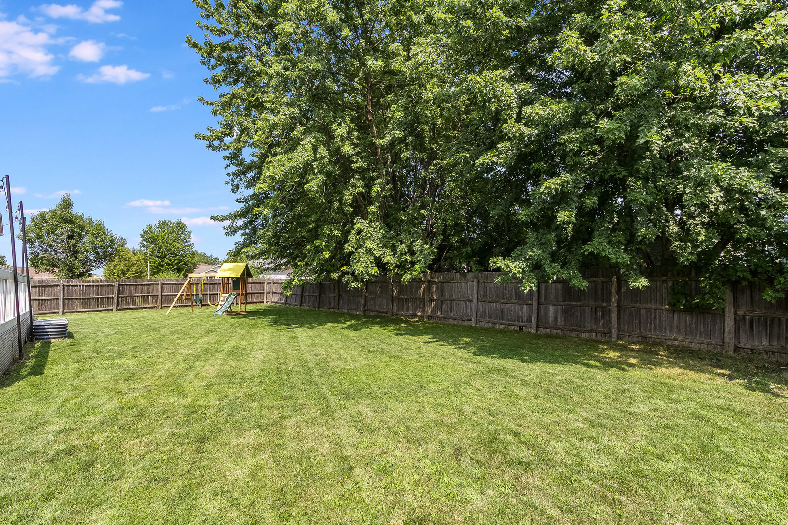 6905 Riley Drive Joliet, IL 60431 - Photo 3 of 25 Gallery Image 3