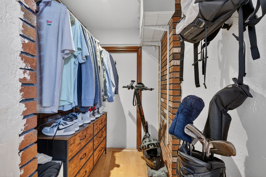 8 Wiget Street, Unit 1 Boston, MA 02113 - Photo 3 of 18