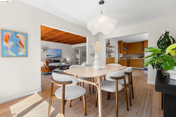 $1,249,000 | 260 Grizzly Peak Boulevard, Kensington, CA 94708