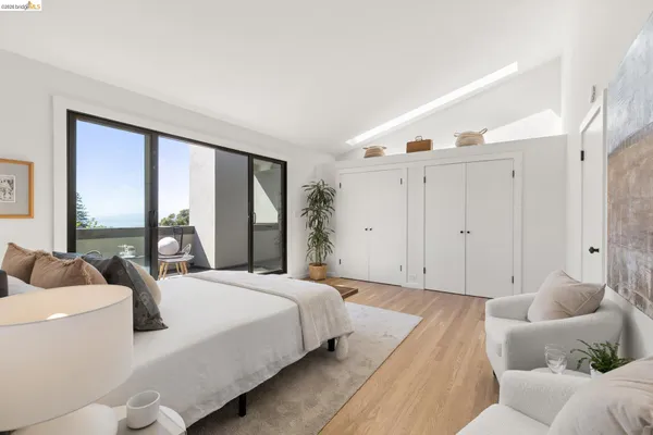 $1,249,000 | 260 Grizzly Peak Boulevard, Kensington, CA 94708