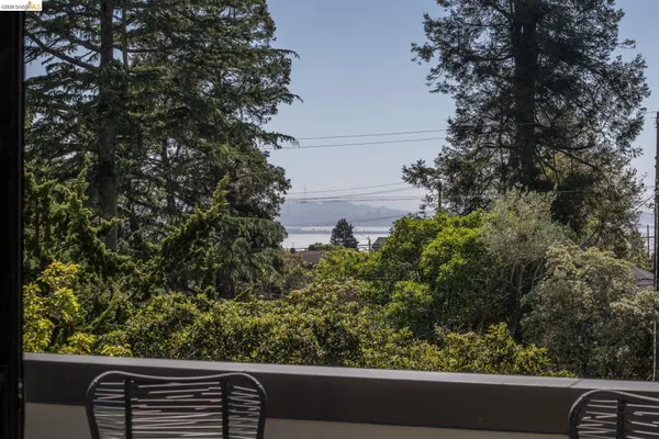 $1,249,000 | 260 Grizzly Peak Boulevard, Kensington, CA 94708