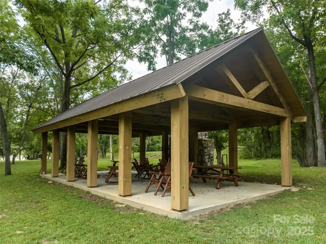 $295,000 | 101 Red Maple Run, Unit 1, Marshall, NC 28753