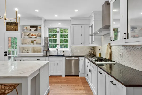 $1,174,000 | 7534 Cannoneer Court, Warrenton, VA 20186
