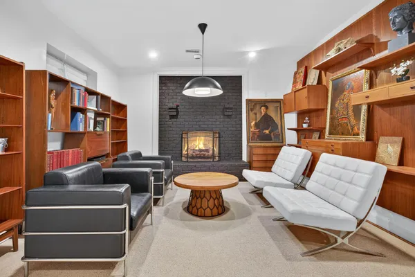 $1,174,000 | 7534 Cannoneer Court, Warrenton, VA 20186