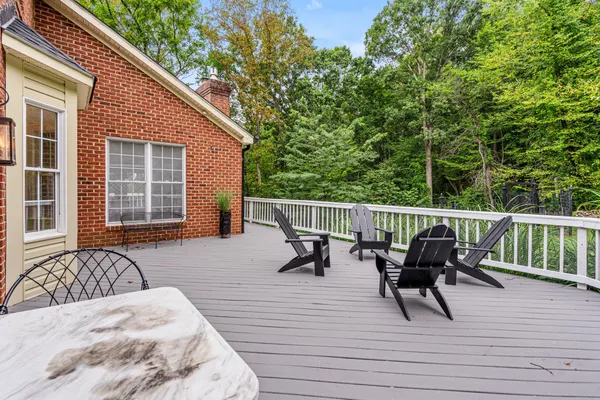 $1,174,000 | 7534 Cannoneer Court, Warrenton, VA 20186